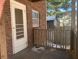 1902 7th St in Rensselaer, NY - Building Photo