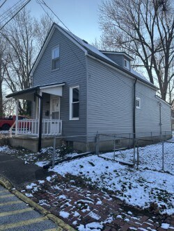 311 N 10th St in Belleville, IL - Foto de edificio