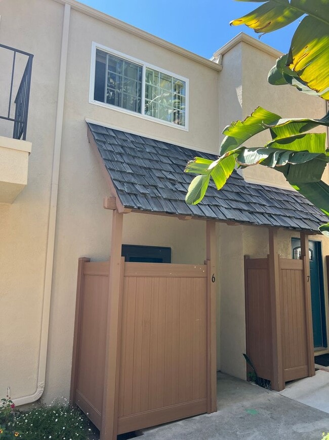 138 S Bryn Mawr St in Ventura, CA - Building Photo - Building Photo