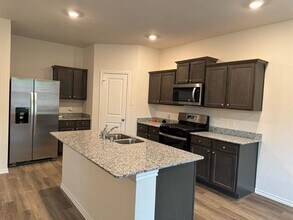 714 Ramble Rd in Lavon, TX - Building Photo - Building Photo