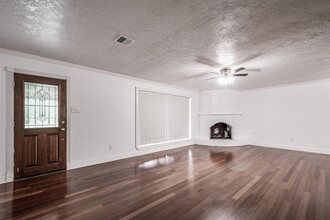 17323 FM 2100 in Crosby, TX - Building Photo - Building Photo