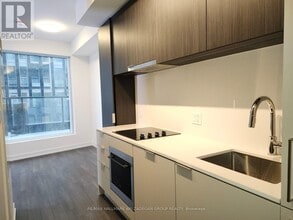 89 Church St in Toronto, ON - Building Photo - Building Photo