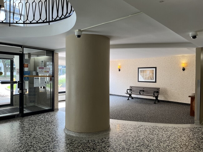 Fifty Cosburn in Toronto, ON - Building Photo - Building Photo
