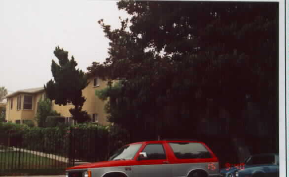 6112 Eleanor Ave in Los Angeles, CA - Building Photo - Building Photo