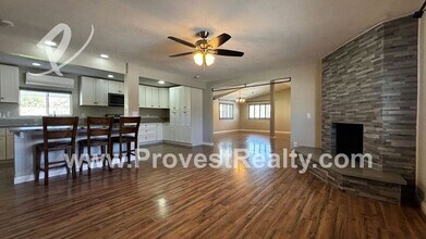 16028 Venango Rd in Apple Valley, CA - Building Photo - Building Photo