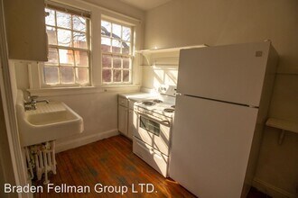 1460 W Peachtree St NW in Atlanta, GA - Building Photo - Building Photo