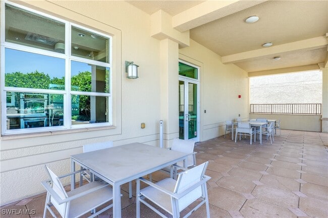 property at 9115 Strada Pl