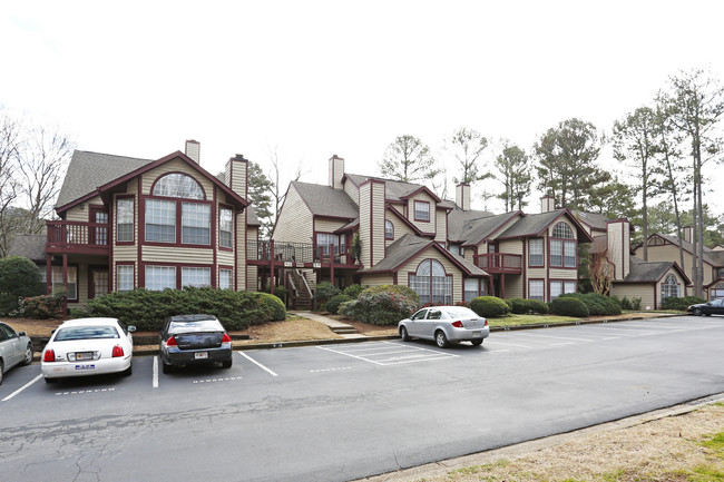 Rivermont Village Condominium in Alpharetta, GA - Building Photo - Building Photo