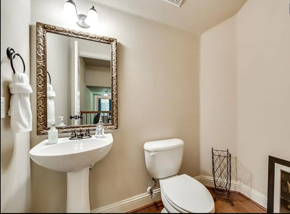 1821 Desoto Dr in McKinney, TX - Building Photo