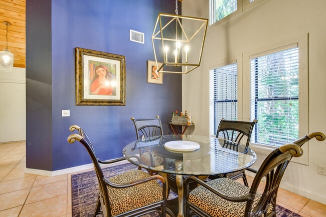 7511 4th Ave W in Bradenton, FL - Building Photo - Building Photo