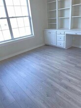 1203 Lesley Ln in Longview, TX - Building Photo - Building Photo