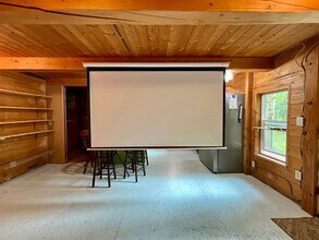 114 Roxie Rd in Fairbanks, AK - Building Photo - Building Photo