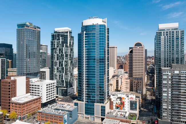 Fifteen Twenty-One Second Avenue in Seattle, WA - Building Photo - Building Photo