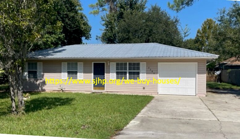 3380 11th St in Elkton, FL - Building Photo