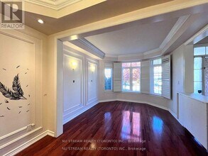 5 Victoria Wood Ave in Markham, ON - Building Photo - Building Photo