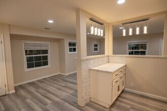 2289 Newhall St in Santa Clara, CA - Building Photo - Building Photo