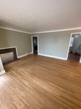 3209 E Superior St in Duluth, MN - Building Photo - Building Photo