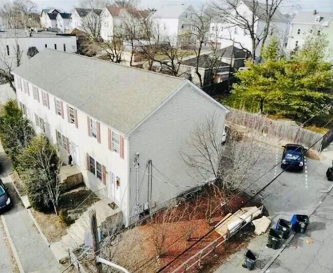 56 Prescott St in Providence, RI - Building Photo - Building Photo