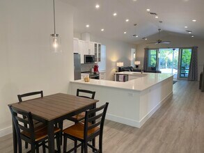 607 Allen Ave in Delray Beach, FL - Building Photo - Building Photo
