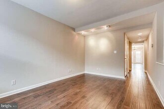 768 Carroll St in Baltimore, MD - Building Photo - Building Photo