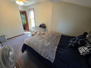 927 E Grand Ave in Eau Claire, WI - Building Photo - Building Photo