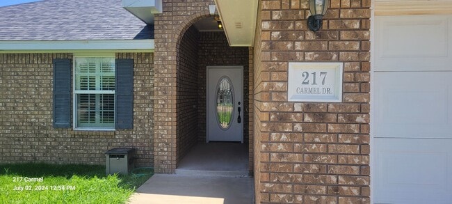 217 Carmel Dr in Clovis, NM - Building Photo - Building Photo