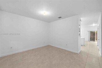 12258 NW 24th Pl in Miami, FL - Building Photo - Building Photo