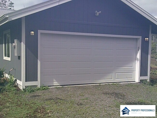 112785-2785 Hibiscus St in Mountain View, HI - Building Photo - Building Photo