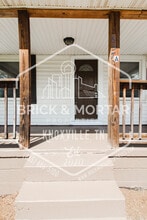 657 E Lincoln Rd in Alcoa, TN - Building Photo - Building Photo