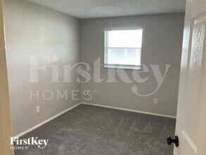3833 14th Ave SE in Largo, FL - Building Photo - Building Photo