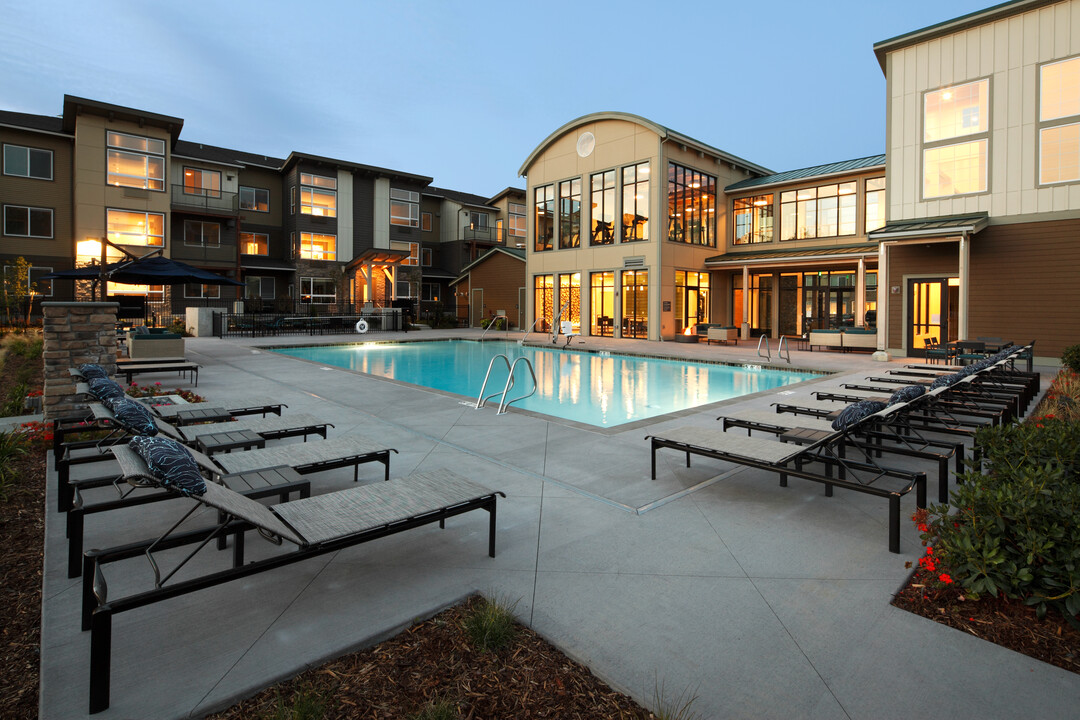 Avalon North Creek in Bothell, WA - Building Photo