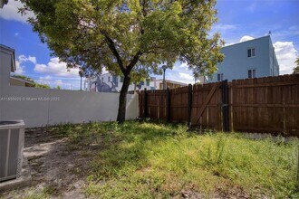1806 NW 1st Ave in Miami, FL - Building Photo - Building Photo