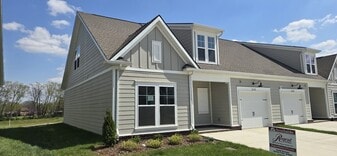 5113 Pace Pk Cir in Columbia, TN - Building Photo