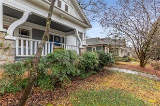 1007 Blue Ridge Ave NE in Atlanta, GA - Building Photo - Building Photo