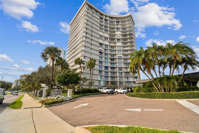 property at 2611 Bayshore Blvd