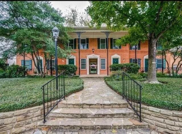 property at 4704 Abbott Ave