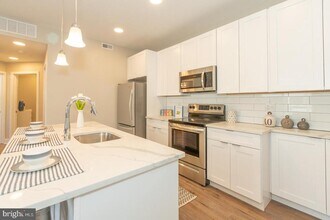 2220 Master St in Philadelphia, PA - Building Photo - Building Photo