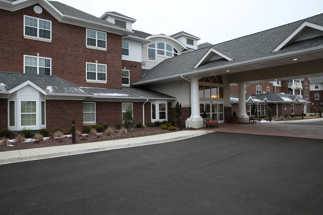 Village Crossing Retirement Community in Louisville, KY - Building Photo