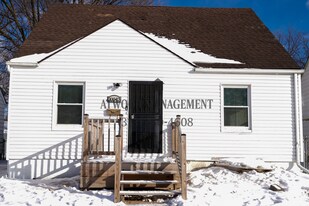 Fully Renovated 3-Bedroom Home – Move-In Ready for You! in Detroit, MI - Building Photo