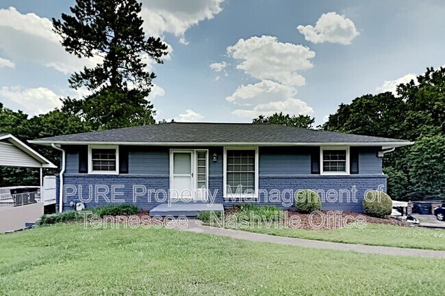573 Whispering Hills Dr in Nashville, TN - Building Photo - Building Photo