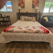 4510 Willens Ave, Unit 1 in Woodland Hills, CA - Building Photo - Building Photo