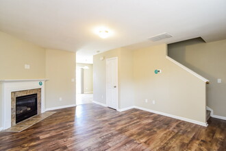 3924 Glory St in Charlotte, NC - Building Photo - Building Photo