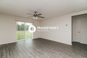 12062 Callicarpa Ln in Leesburg, FL - Foto de edificio - Building Photo