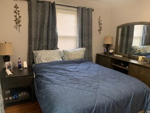 W. W Camplain Rd in Manville, NJ - Building Photo - Building Photo