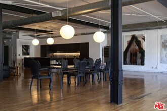 500 Molino St in Los Angeles, CA - Building Photo - Building Photo