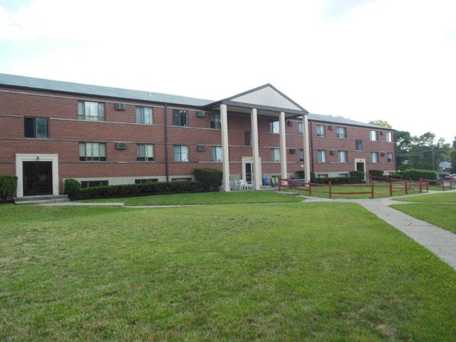 Westwood Garden in Cincinnati, OH - Foto de edificio - Building Photo