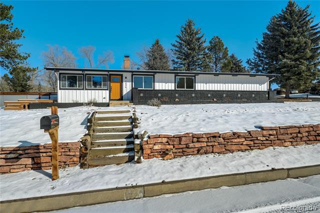 property at 1424 Columbine Rd