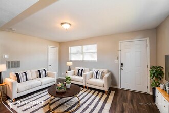 6916 Jack Horner Ln, Unit 2 in Jacksonville, FL - Building Photo - Building Photo