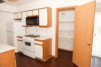 property at 901 N 35th St