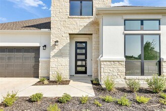 2455 Shane Rnch Dr in Leander, TX - Building Photo - Building Photo